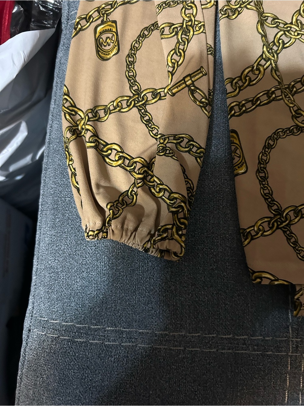 Michael Kors Tan Chain-Print Long Sleeve Blouse - Picture 4 of 7